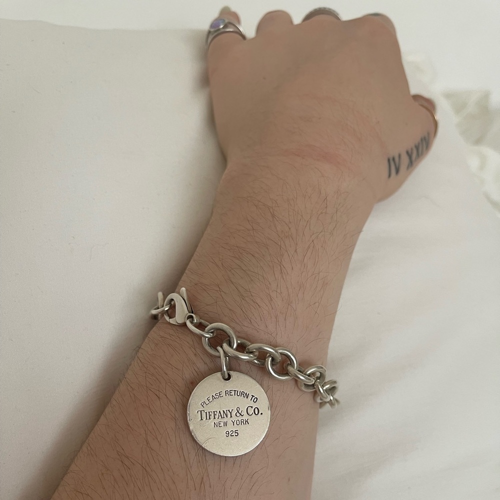 Return To Tiffany & Co Charm Bracelet - Picture 5 of 5
